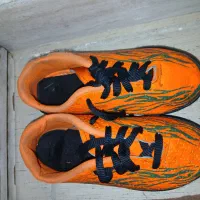 تعدادی کفش فوتبالی در حد نو ۱۸۰تومان