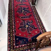 یک عدد کناره ۱/۵ در ۴ گوشتی و یک جفت فرش ۶ متری