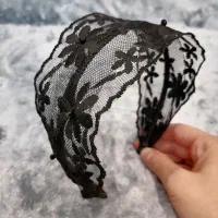 هدبندوتل گیپور|لباس|مشهد, فتح المبین|دیوار