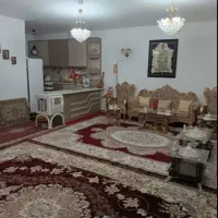 حیاط-دونیم-طبقه-باسندشش-دانگ