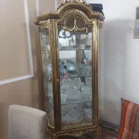 ویترین طلایی