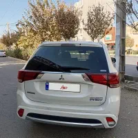 میتسوبیشی اوتلندر|خودرو سواری و وانت|قم, زنبیل آباد|دیوار