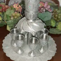 تعدادی ظروف خاص آنتیک و معمولی