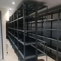 قفسه پیچ و مهره ای