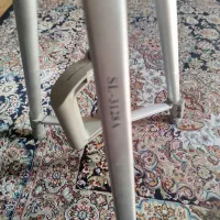 سه پایه دوربین در حد نو|دوربین عکاسی و فیلم‌برداری|تبریز, |دیوار