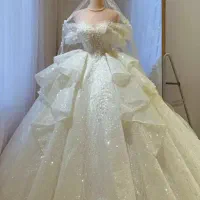 دو عددپیراهن  عروس