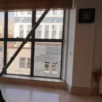 کارمند فروش و پشتیبانی