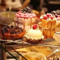 فروشندگی در فروشگاه گلریز