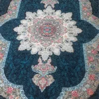 فرش ۶متری ۲عددنو‌نو هستن ۱۲۰۰شانه
