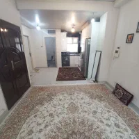 واحد نقلی با پارکینگ تکواحدی طبقه آخر ساختمان