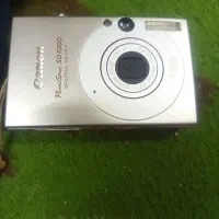 دربین عکاسی با دوتا رم دو گیگ و ۵۱۲ با کیف و شارژ|دوربین عکاسی و فیلمبرداری|کیش, |دیوار