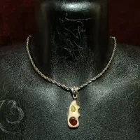 گردنبند دستساز