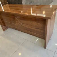 میز فروشگاه در حد نو