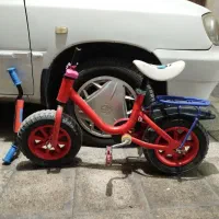 دوچرخه سایز ۱۲ کمکی نداره