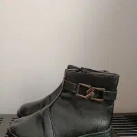 کفش بوت سایز ۳۸