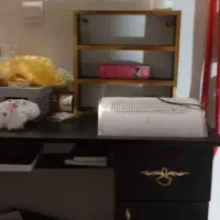 میز ناخن لوازم کاشت ناخن و یونیت