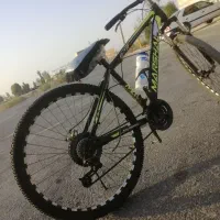 سلام دوچرخه سالم بدون مشکل در حد نو|دوچرخه، اسکیت، اسکوتر|اشکذر, |دیوار