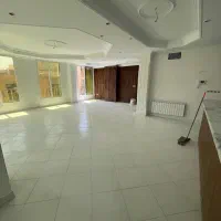آپارتمان ۱۳۲متری نورگیر دوخواب