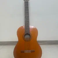 گیتار یاماها C40