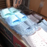 دمپایی حمام و دستشویی|کیف، کفش، کمربند|آبیک, |دیوار