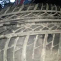 یک عدد لاستیک بارز۷۰ درصد پژوهی با رینگ