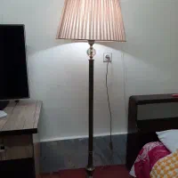 آباژور پایه بلند ایستاده