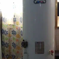 آبگرمکن مخرنی