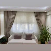 نصاب پرده و خیاط  حرفه ای قیمت مناسب کف بازار