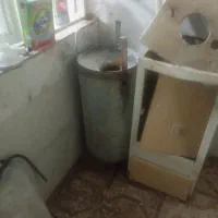 اب گرمکن 30لیتری و قابش و سینک