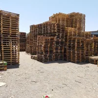 پالت چوبی و پلاستیکی و جعبه صندوق
