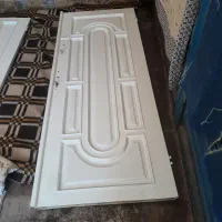 درب چوبی با قفل ضدسرقت