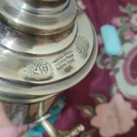 سماور یکونیم لیتری زغالی رنجی و چراغ برنجی|کلکسیون اشیاء عتیقه|اسدآباد, |دیوار