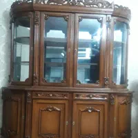 بوفه ومبل وچندتا وسایل منزل