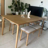 تلویزیون میز و صندلی ناهار خوری میز وسط و عسلی