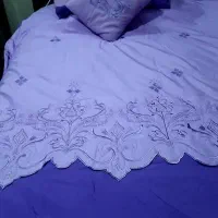 رو تختی گلدوزی شده یک نفره در حد نو