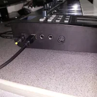 میدی کنترلر|پیانو، کیبورد، آکاردئون|صحنه, |دیوار