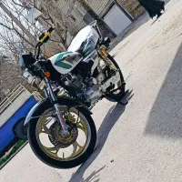 موتور ۲۰۰ نیکتاز