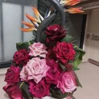 یک دسته گل با گلدان سفالی فقط ۴۰۰هزارتومان|گل مصنوعی|سمنان, |دیوار