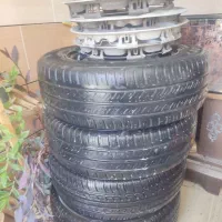 لاستیک دست دوم با رینگ و قالپاق