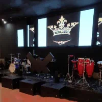 ارکستر زنده.dj.دی جی خانم.گروه موزیک.خواننده