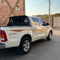 تویوتا هایلوکس