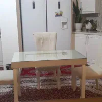 میزناهار خوری ۴ نفره