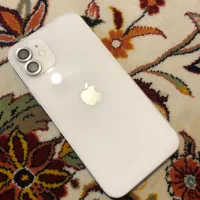 ایفون12نرمال سالم
