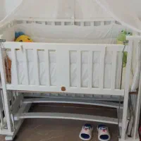 تخت و گهواره کودک تمام چوبی