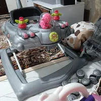 کالسکه روروک وساک کودک و سرویس حمام و تاب کودک|اسباب و اثاث بچه|تهران, چهارصد دستگاه|دیوار