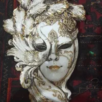 دیوار کوب طرح صورت پلیستر