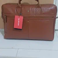 کیف نوین‌چرم اداری