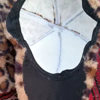 تدی پلنگی|لباس|شیروان (خراسان), |دیوار