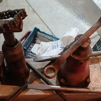 جک***تن    آچار چرخ