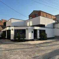 باز سازی ساختمان